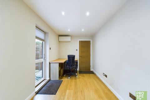 undefined, Rachaels Lake View, Warfield, Berkshire, RG42