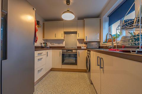 undefined, Clos Honddu, Bettws, NP20