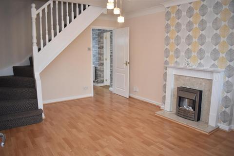 3 bedroom mews to rent, Conrad Close, Crewe