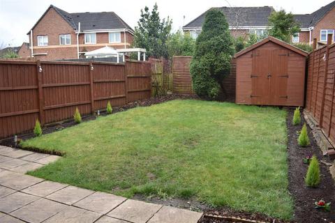 3 bedroom mews to rent, Conrad Close, Crewe