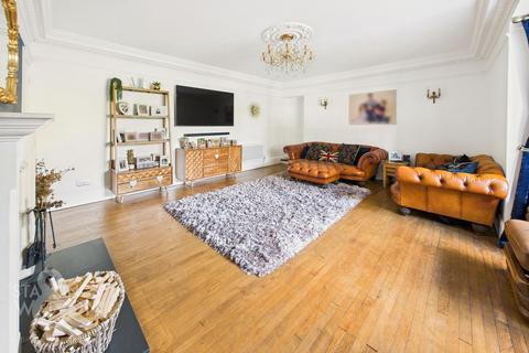 6 bedroom detached house for sale, Langley Green, Norwich NR14