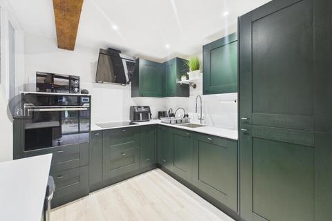 undefined, Oast Court, Southgate Street