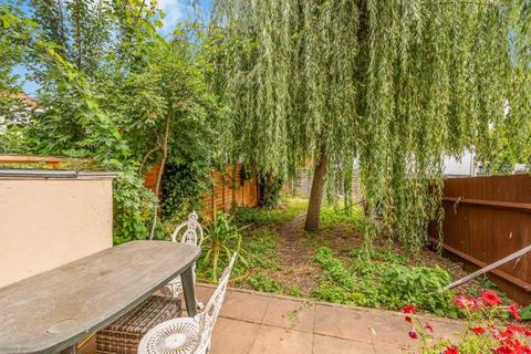 3 bedroom terraced house for sale, Long Lane, Finchley