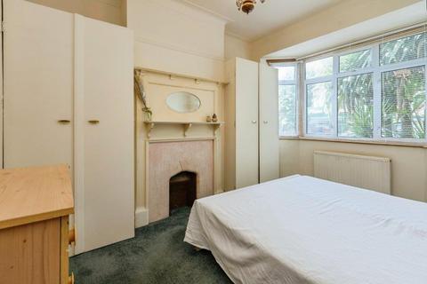 3 bedroom terraced house for sale, Long Lane, Finchley