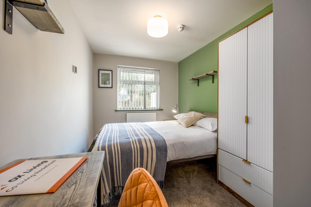 Room 2