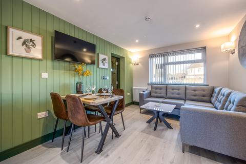 undefined, 93, Waverley Avenue OX5