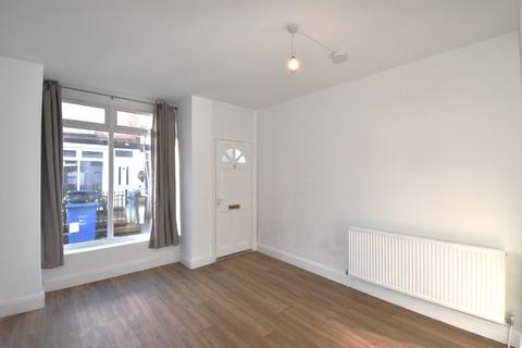 undefined, De La Pole Avenue, Hull, HU3