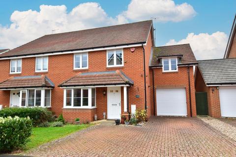 Burbridge Road, Leavesden, WD25
