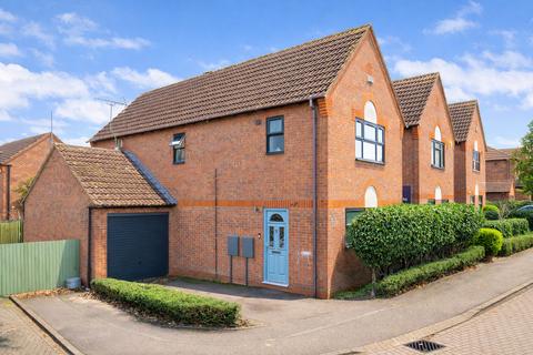 3 bedroom detached house for sale, The Hythe, Two Mile Ash, Milton Keynes, MK8