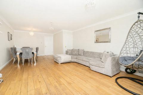 3 bedroom detached house for sale, The Hythe, Two Mile Ash, Milton Keynes, MK8