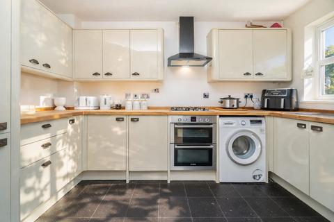 3 bedroom detached house for sale, The Hythe, Two Mile Ash, Milton Keynes, MK8