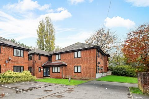 Holme Place, Hemel Hempstead, HP2