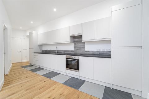 undefined, Beaconsfield Road, Ealing, W5