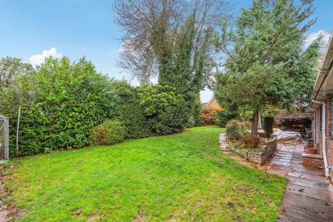 undefined, Valley Close, Studham, Bedfordshire