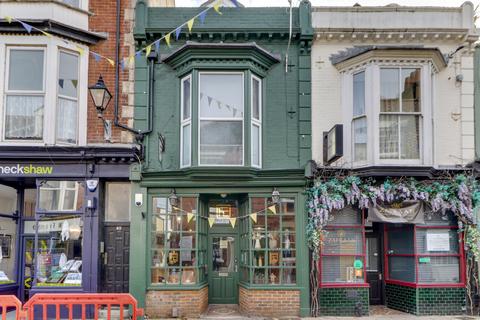 Mixed use for sale, Castle Road, Southsea