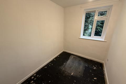 undefined, 45 Loxley Court, Limbrick Close, Sheffield, South Yorkshire S6 2PF