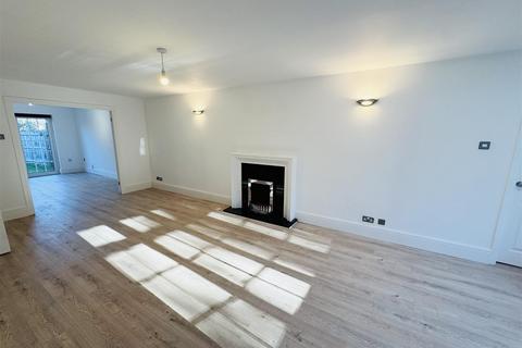 5 bedroom house for sale, Longmeadows, Sunderland SR3