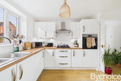3 bedroom house for sale, Reynolds Close, Haverhill, Suffolk