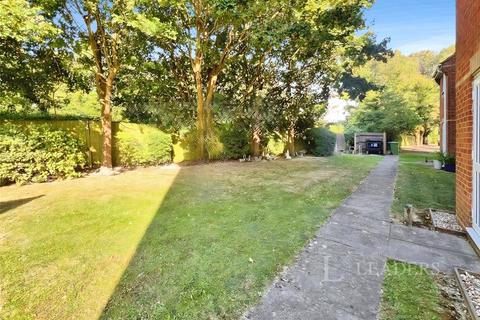 undefined, Lucerne Close, CB1