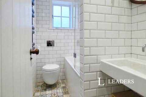 undefined, South Terrace, Littlehampton, West Sussex, BN17