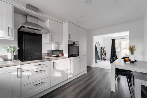 2 bedroom terraced house for sale, Fallow Drive, Norwich NR16
