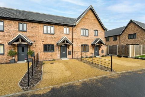 2 bedroom terraced house for sale, Fallow Drive, Norwich NR16