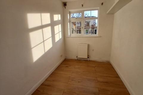 undefined, St Johns Terrace Road, Redhill