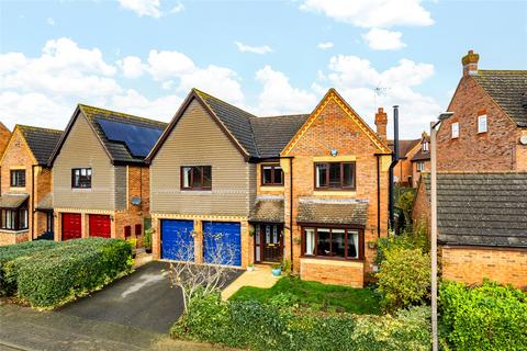 undefined, Garthwaite Crescent, Shenley Brook End, Milton Keynes, Buckinghamshire, MK5