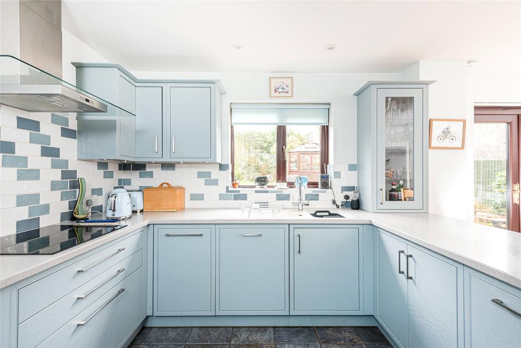 Kitchen/Breakfast Rm