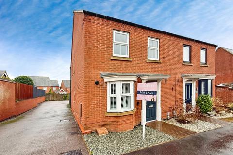 3 bedroom semi-detached house for sale, Croydon Close, Swadlincote DE11