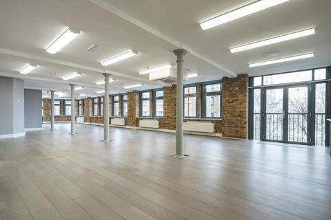 Office to rent, 54 Commercial St London E1 6LT