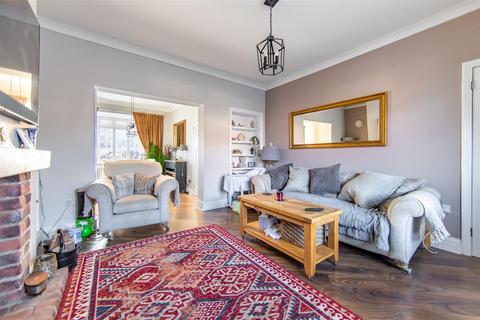 2 bedroom semi-detached bungalow for sale, Woodlands Park Villas, North Gosforth, NE13