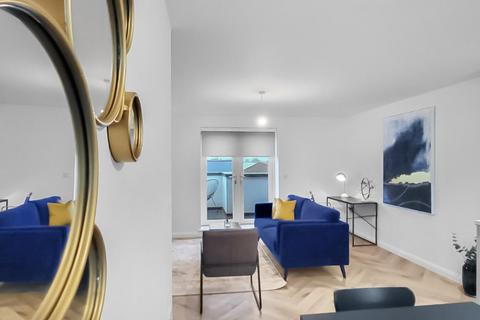 3 bedroom flat to rent, Modern Serviced three-Bedroom Apartments in Mitcham