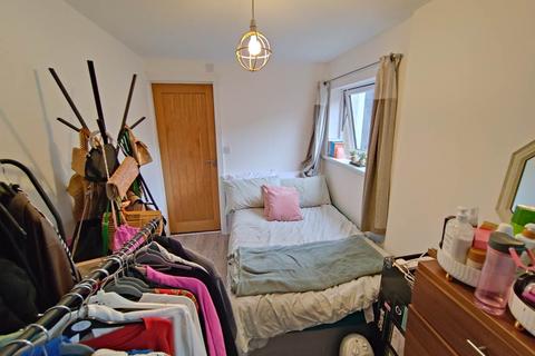 1 bedroom flat to rent, Woodville Road, Cathays,