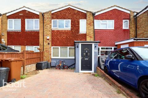 undefined, Highlands Close, ROCHESTER