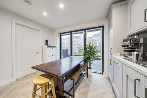 undefined, Fartown, Pudsey, West Yorkshire, LS28