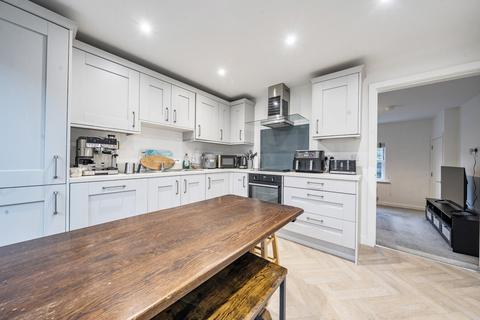 undefined, Fartown, Pudsey, West Yorkshire, LS28