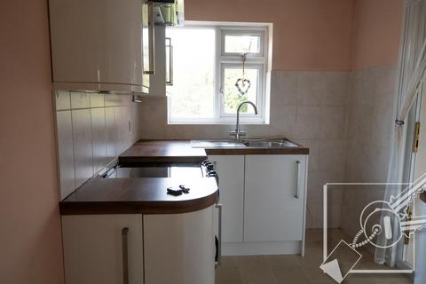4 bedroom semi-detached house for sale, Shepherds Lane, Dartford, Kent