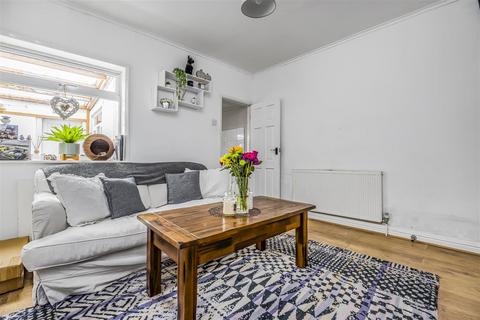 2 bedroom terraced house for sale, Alver Road, Portsmouth PO1