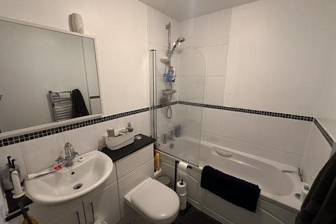 undefined, Fourth Floor Flat, Providence House, Providence Place, Maidenhead, Berkshire SL6 8BF