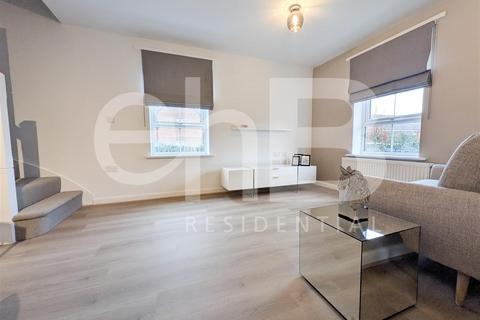 undefined, Eden Road, Warwick