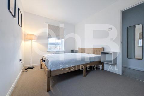 undefined, Eden Road, Warwick