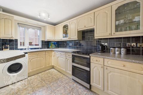 3 bedroom terraced house for sale, Tunstall Close, Costessey, Norwich