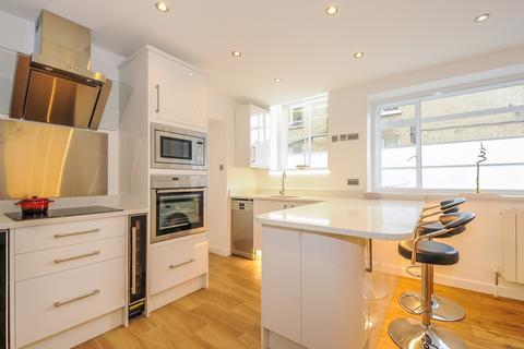 Prince Albert Road, St John's Wood, London, NW8