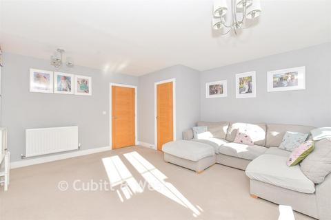3 bedroom terraced house for sale, Crossfields, Bognor Regis PO21
