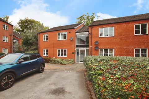 2 bedroom flat for sale, Beech Court, Beech Street, Lincoln, Lincolnshire, LN5