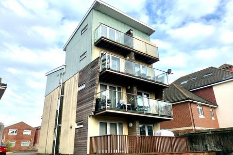 2 bedroom apartment to rent, FREEMANTLE, SO15