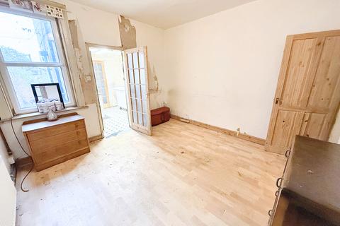 undefined, Burton-on-Trent DE14