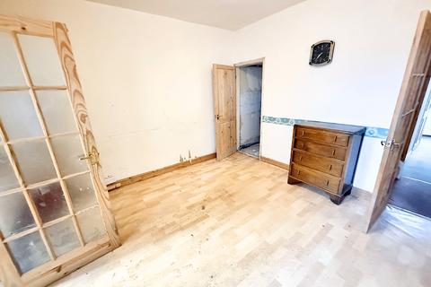 undefined, Burton-on-Trent DE14