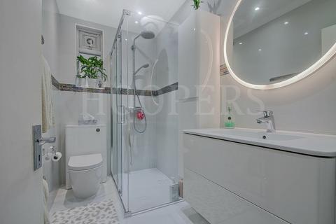 2 bedroom ground floor flat for sale, Drayton Road, London, NW10